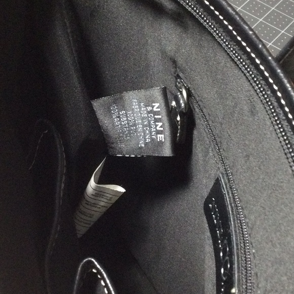 NINE & CO. Classy faux leather shoulder bag - Picture 9 of 9